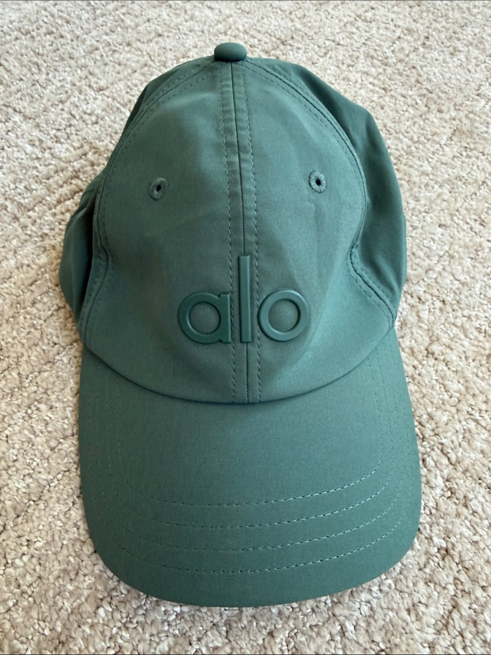 ALO performance off-duty cap in Clover Green - Picture 2 of 4